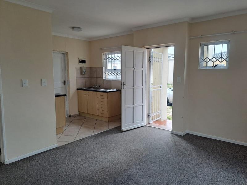 2 Bedroom Property for Sale in Gaylee Western Cape
